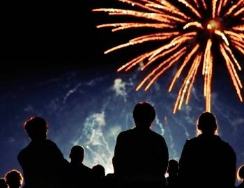 New Year’s Eve Guided Snowshoe Tour and Fireworks Show New Year’s Eve Guided Snowshoe Tour and Fireworks Show