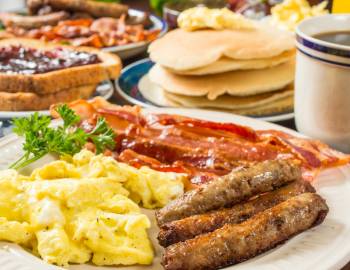 SNOWFEST Rosie’s Café Street Faire Pre-Party