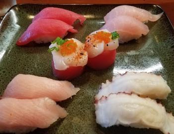 MakiAli Sushi MakiAli Sushi