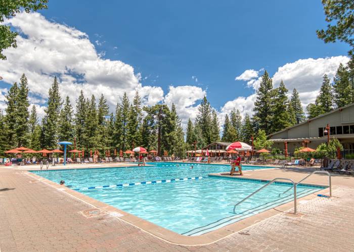 Tahoe Vacation Rentals with Swimming Pool Access 