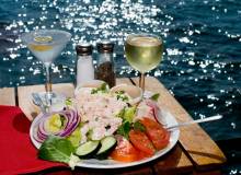 Fine Dining on The Water