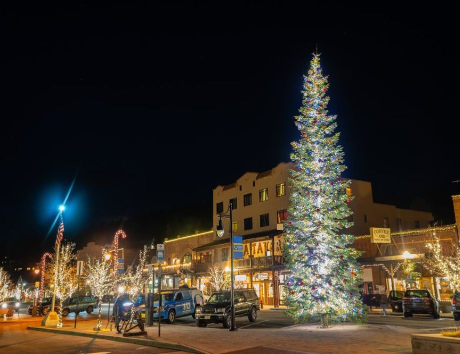Festive Friday's Downtown Truckee Festive Friday's Downtown Truckee