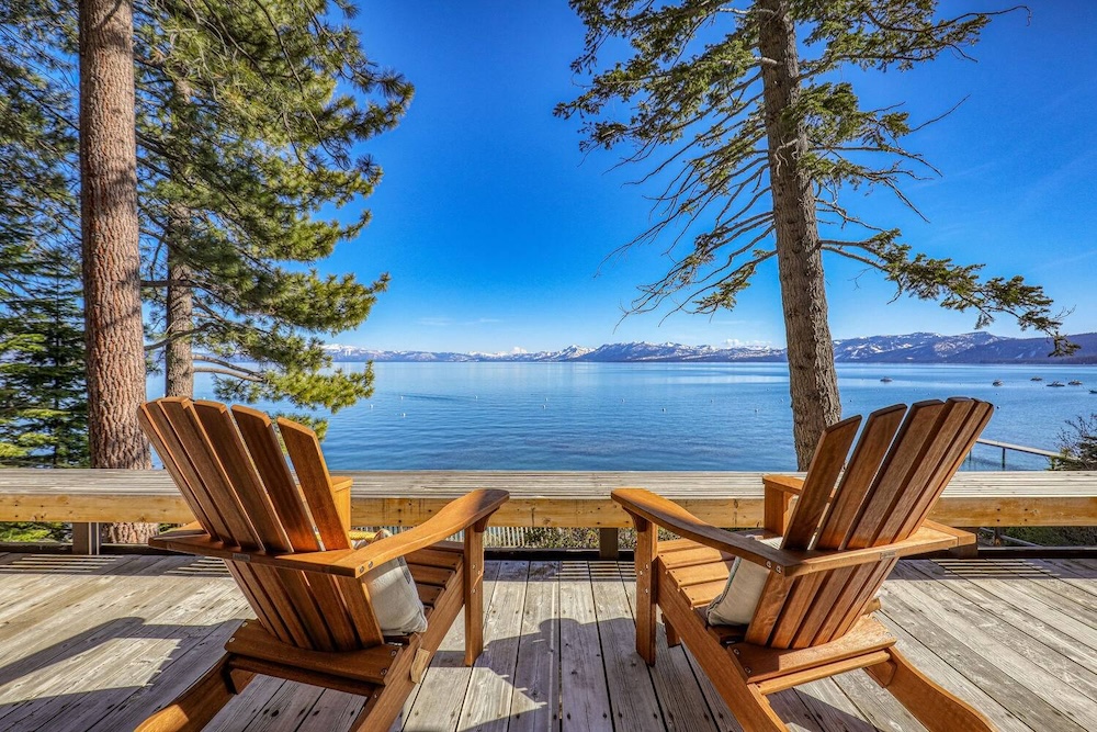 Sapphire Shores Lakefront Home