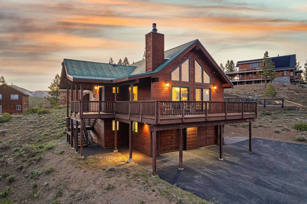The exterior of the rental, Viewpoint at Tahoe Donner.